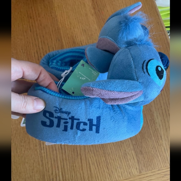 Disney Stitch slippers - Picture 2 of 4